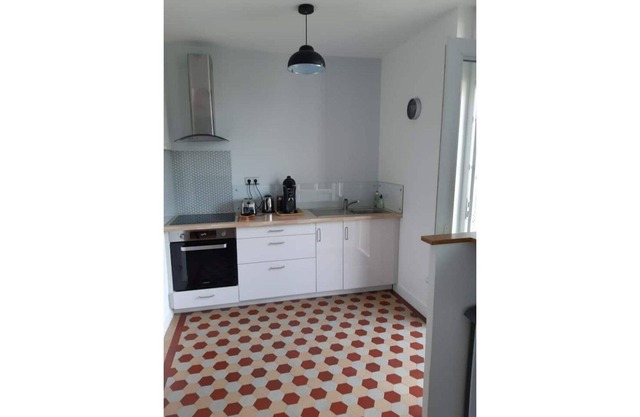 Pretty apartment near the city center