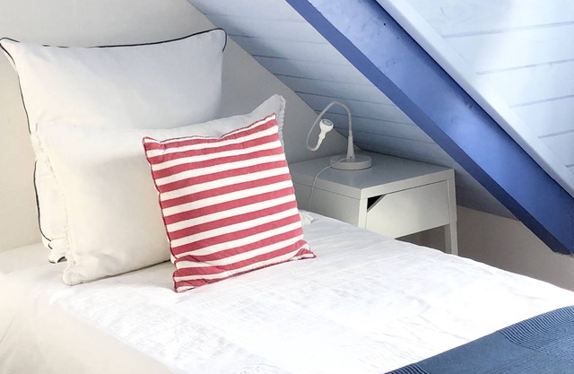 Pretty house between Market and Tourelles