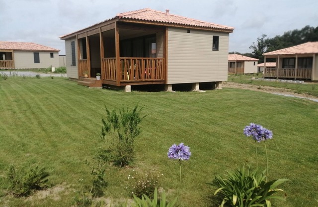 PRETTY LANDAIS CHALET CLOSE TO THE OCEAN IDEAL FOR A FAMILY OF 4/5 PEOPLE