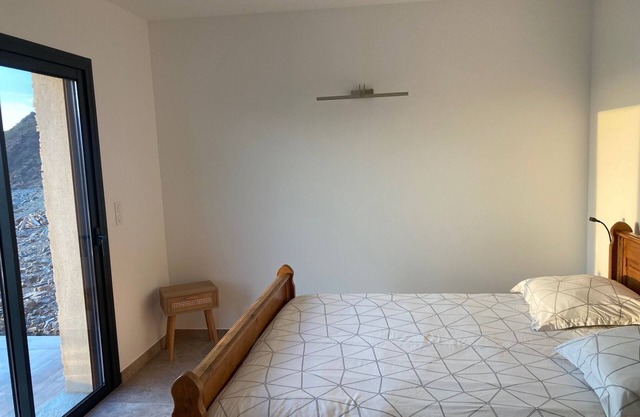 Pretty Villa T4 + private heated pool near SAINT FLORENT