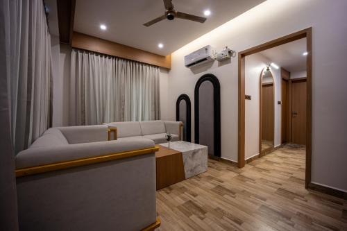 Pride Heritage Hotel