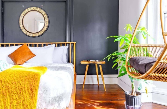 PRIME Location - Top Rated - Free Parking - CLEAN