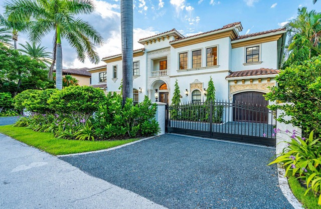 Prime Location Ultra-Lux Ft Lauderdale Oasis Awaits