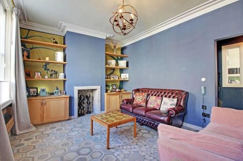 Prince Albert's Place