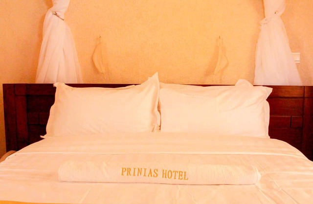 Prinias Hotel