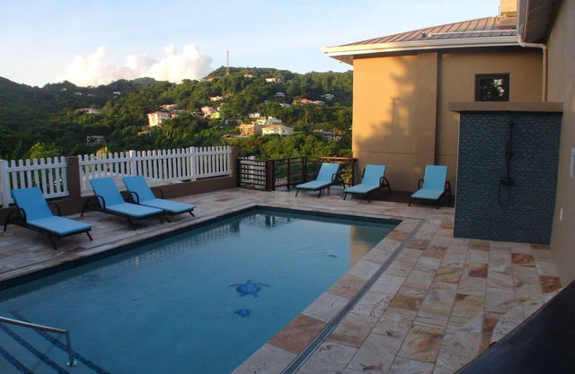 Pristine Modern 3-Bedroom Villa with Beautiful Outdoor Entertainment Area