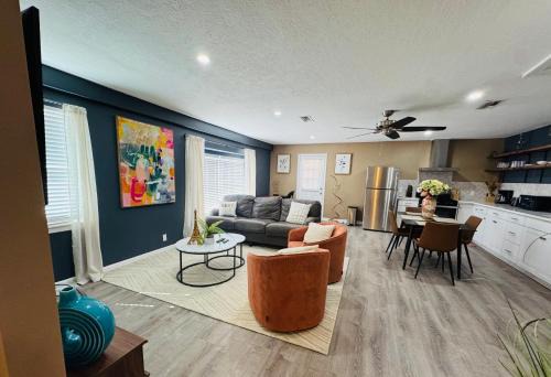 Private 2 bedroom duplex