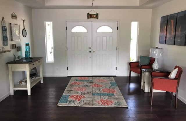 Private 3BR Air-conditioned Home, close to Hilo, Waterfalls Ocean, Volcano