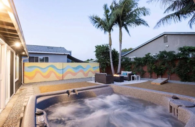 Private 5BR: Hot Tub + FirePit, Workspace + Parking, Mins to LAX, SoFi, Beach