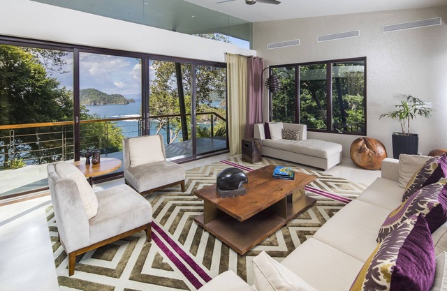 Private beach club, concierge, direct/private beach access
