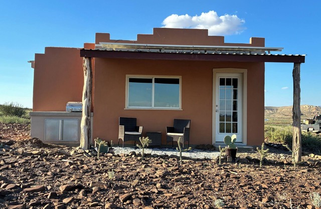Private Cabin Near Big Bend National Park