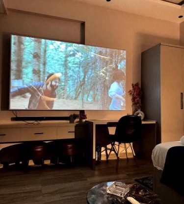 Private Cinema Apartment By Buddies Home