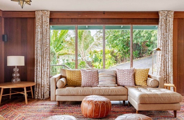 Private Home: Organic Farm Ocean & Sunset Views