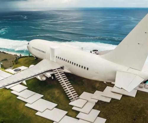 Private Jet Villa on top of the Nyang Nyang Beach Cliff