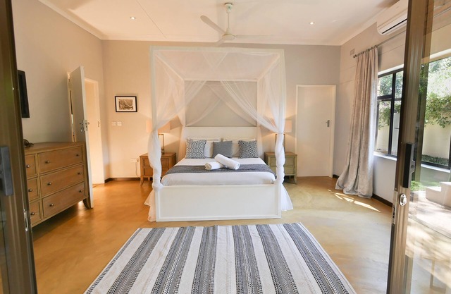 Private Spacious Cottage in Victoria Falls