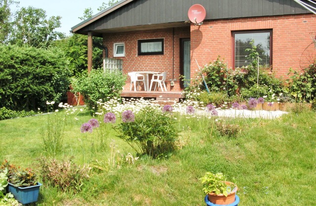 Private terrace, quiet location, near natural swimming pool, near border