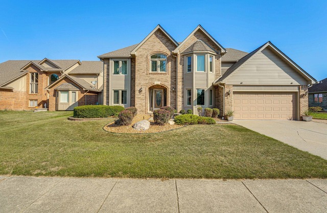 Private Yard w/Patio: Family Getaway in Macomb