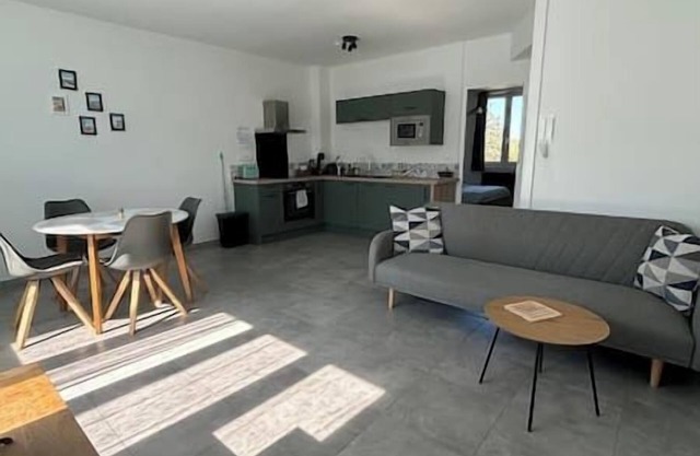 Proche Gare, T2 Tout Équipé