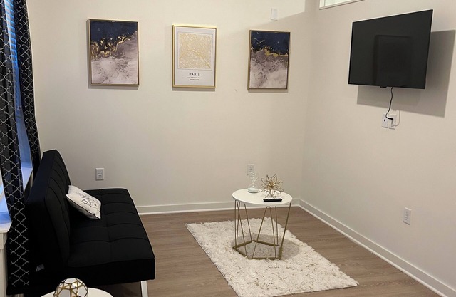 Professional & FunctionalnModern Stay Near Hospitals,Sky Lounge + Outdoor Pool