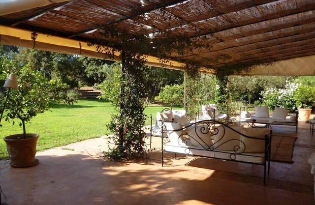 Property two houses in a beautiful natural setting. 19 people.