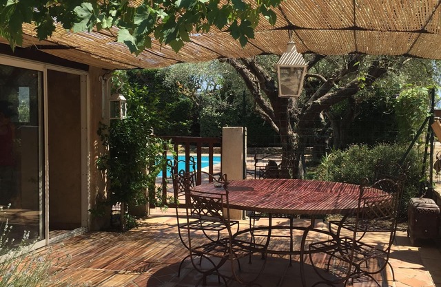 Provencal mas-style stone house with swimming pool sleeps 6