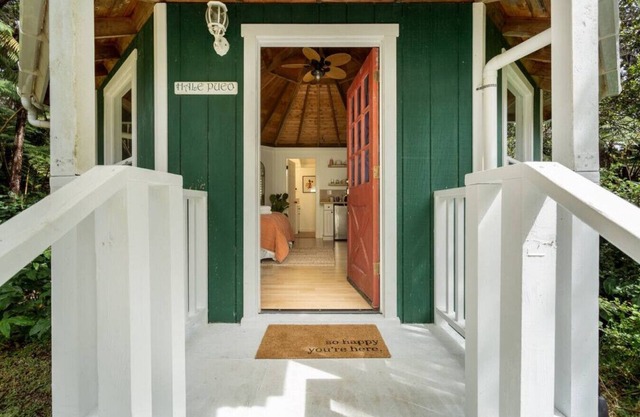 Pueo Cottage - Volcano Village Retreat