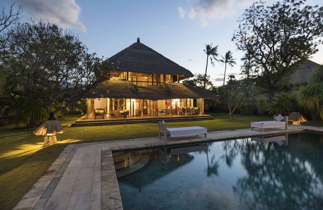 Puri Ganesha Villas