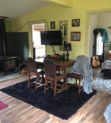 Quaint Country Cottage