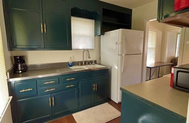 Quaint home in Beech Grove