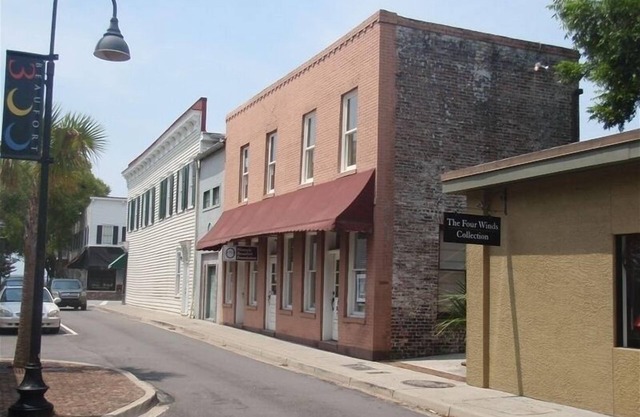 Quaint Studio Loft in the Heart of Downtown Beaufort
