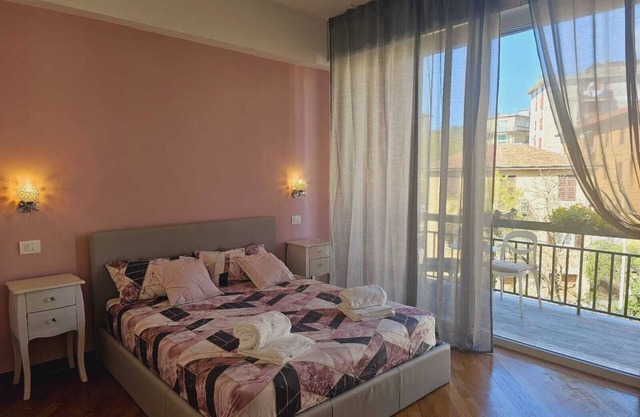 Queen chic Apartment 2