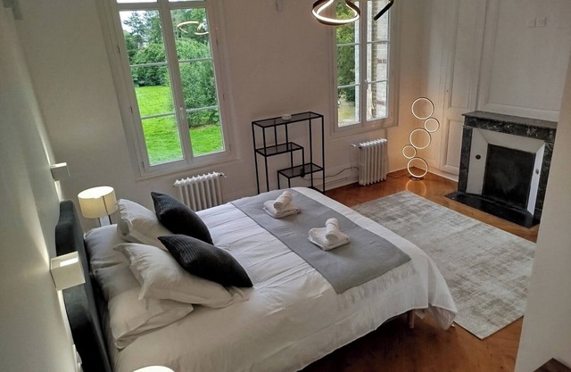 Queen Double Room, Boutique Hôtel Château Loyd & Spa, Pays de Caux