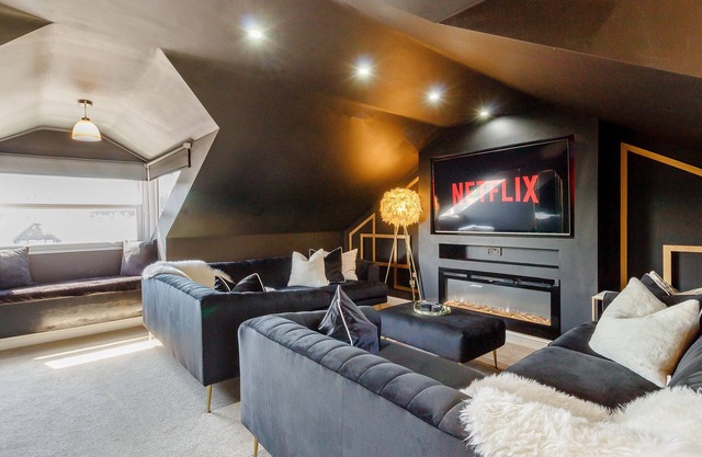 QUEEN ELIZABETH SUITE, family friendly in Stanhope