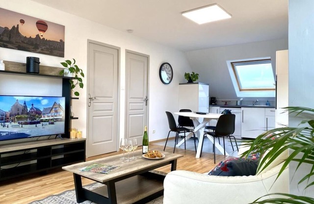 Quiet 2-bedroom apartment with terrace and garden | Gîte du Photographe