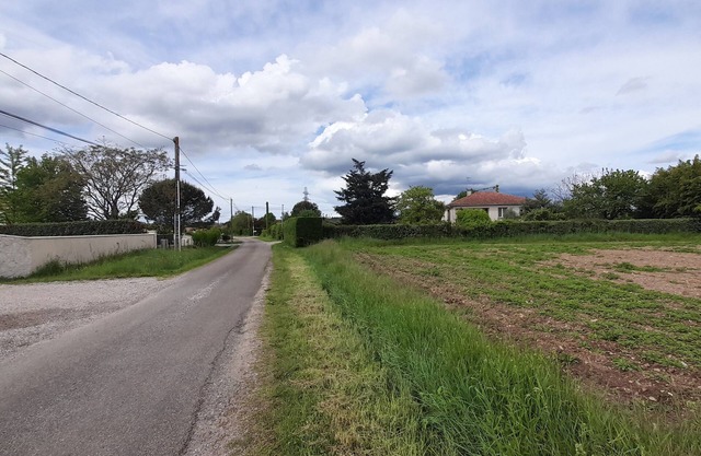 Quiet, 70s-style house with large garden in the heart of the Lot et Garonne region