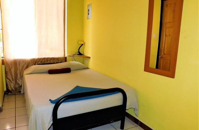 Quiet lodge Just 200 meters from the beach