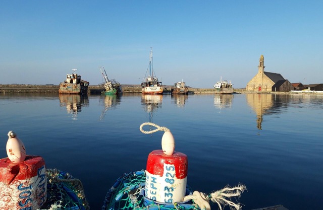 Quiet near the beach and the port