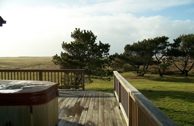 Quiet Oceanfront Cottage