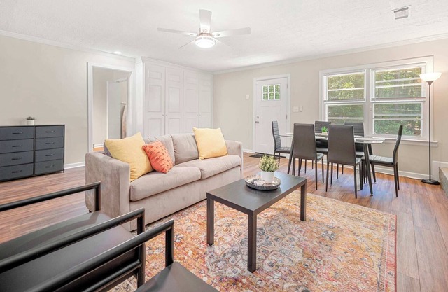Quiet Retreat, Close to Nature & Downtown ATL