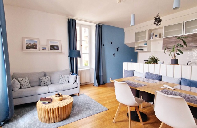 Quiet stay, historic center of Dinan (near St Malo, Mont St Michel.)