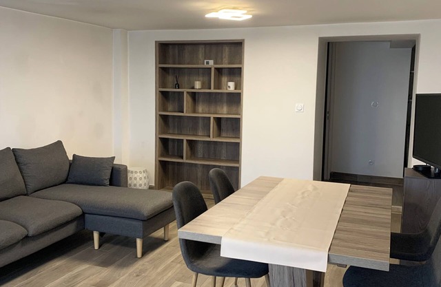 Quiet street near a forest, 5 minutes from the lake and 25 minutes from Le Revard.