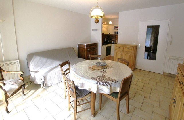 Quiet T2 with terrace in Barcelonnette