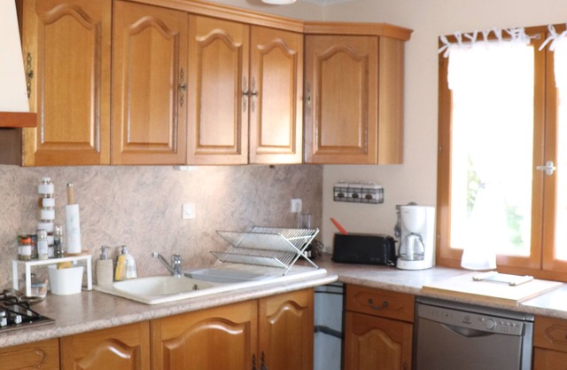 Quiet villa with private pool not overlooked -near Cévennes- Nîmes - Uzes