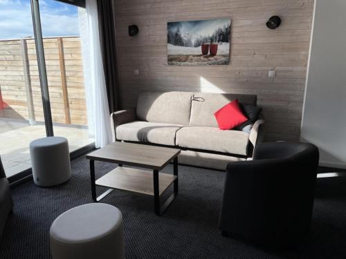 Résidence Le Portillo - Piscine - 2 Pièces pour 8 Personnes MAE-6103