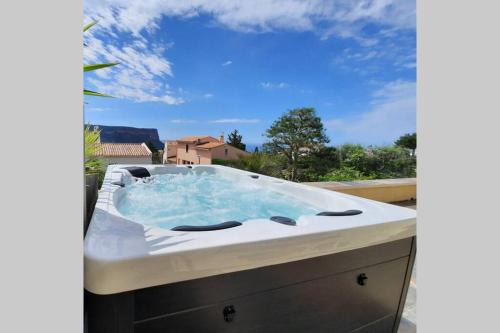 Rêves de vie, le "Port Miou" perle rare à Cassis