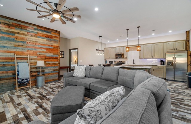 Raccoon Lake Retreat