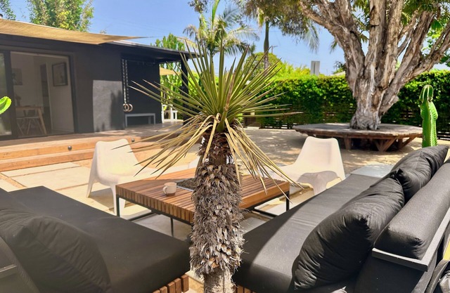 Rad Stay Mar Vista. Open concept two bedroom house with large private yard.