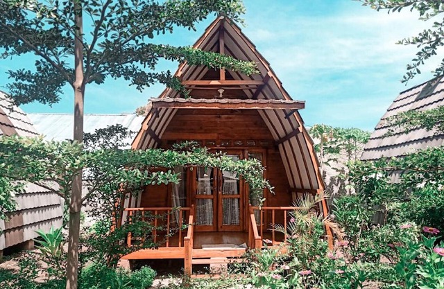 Raffles Inn