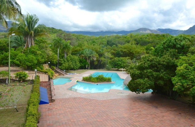 Rainforest neighborhood at Melgar
