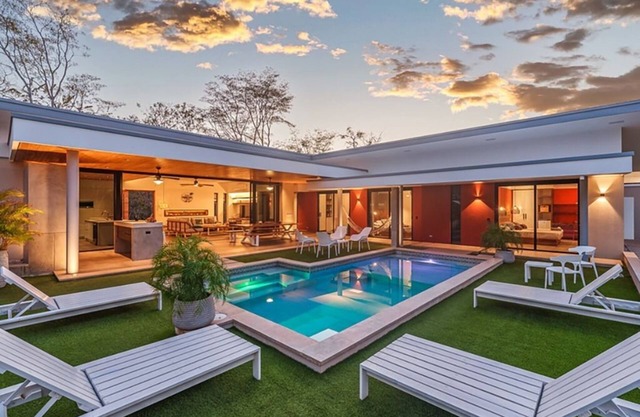 Rancho Coco, beautiful Villa in the heart of naturen